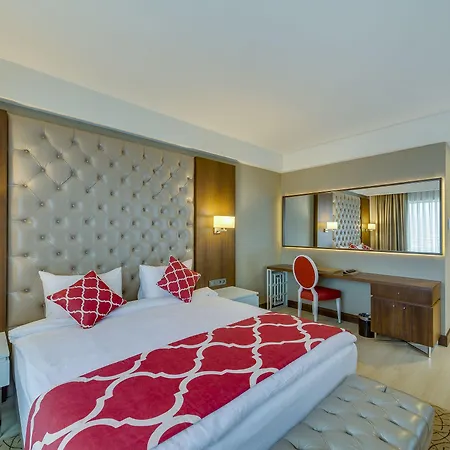 Demircioglu Park Hotel 4*