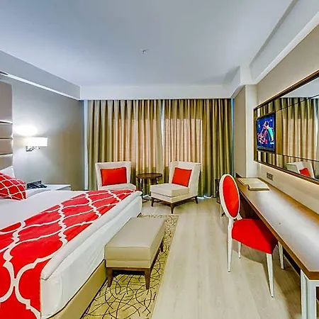 酒店 Demircioglu Park 4*