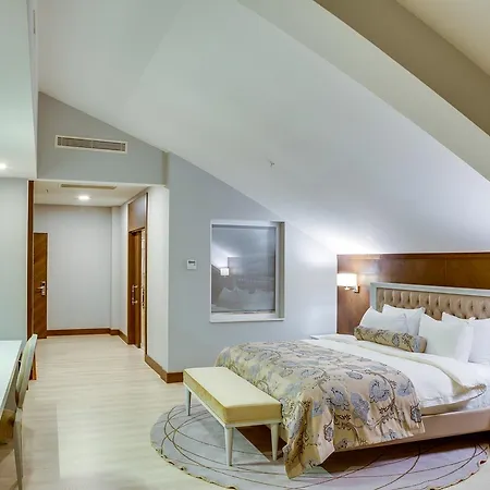 Demircioglu Park 4*